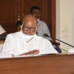 मास्क न लावणाऱ्यांकडून दंड वसूल करा – शरद पवार