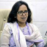 कोरोनाच्या पार्श्‍वभूमीवर शाळांनी विद्यार्थ्याला केवळ फी भरली नाही म्हणून शिक्षण,परीक्षेपासून वंचित ठेवू नये- वर्षा गायकवाड