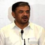 बर्ड फ्ल्यूमुळे जीवितहानी झाली अशी एखादी घटना सांगावी त्यांना मी रोख पारितोषिक देईल- सुनिल केदार