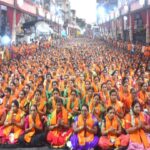 ॐ नमस्ते गणपतये.. त्वमेव प्रत्यक्षं तत्त्वमसि.. त्वमेव केवलं कर्तासि.. : 31 हजार महिलांच्या मुखातून उमटले अथर्वशीर्ष पठणाचे सामूहिक स्वर