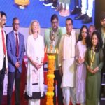 ज्ञानाची उत्कंठा व मानवतेमुळे यशाचे शिखर गाठता येते-नमिता थापर