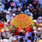 ज्ञानोबा-तुकोबांच्या गजरात जगदगुरू संत तुकाराम महाराजांच्या पालखीने आषाढी वारीसाठी शनिवारी देहूतून प्रस्थान ठेवले