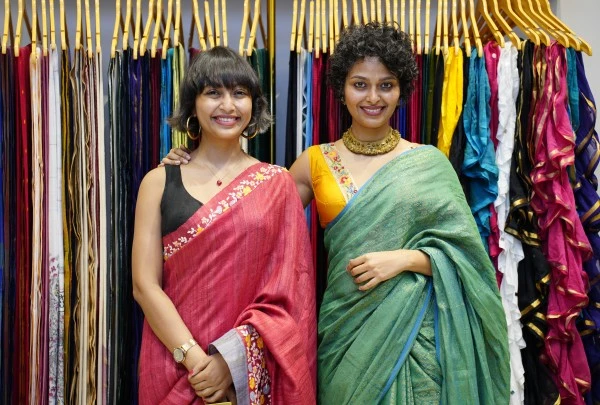 New showroom of saree brand 'Suta' opens in Kothrud