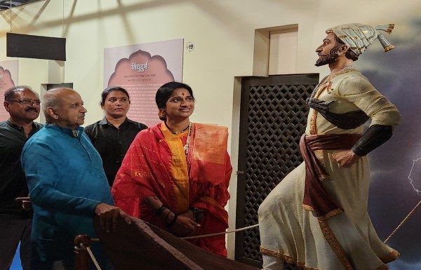 ‘शिवसृष्टी’सारख्या प्रकल्पांद्वारे छत्रपती शिवाजी महाराज नव्या पिढीपर्यंत नेटाने पोहचविता येतील :भाजप नेत्या माधवी लता यांचे प्रतिपादन Chhatrapati Shivaji Maharaj can be conveyed to the new generation through projects like 'Shiva Srishti'