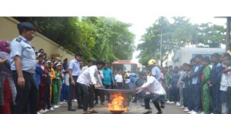 Firefighters Demonstration at Jadwar Institute