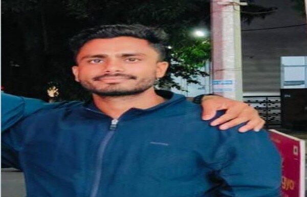 पोलीस भरतीसाठी आलेल्या तरुणाचा मैदानी चाचणीदरम्यान मृत्यू Police recruitment youth dies during field test