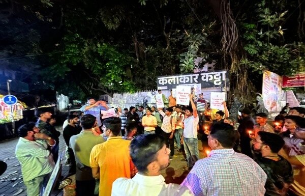 बांगलादेशातील वंशविच्छेदा विरोधात कॅंडलमार्च