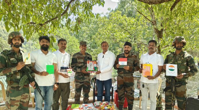 भारत- पाक (LOC) सीमेवर जवानांनसोबत रक्षाबंधन उत्साहात साजरी : आम्ही पुणेकर आणि श्री पांडुरंग आदर्श सेवा ट्रस्टचा पुढाकार भारत- पाक (LOC) सीमेवर जवानांनसोबत रक्षाबंधन उत्साहात साजरी