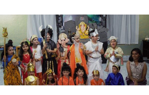 गंगा नेबुला सोसायटीच्या वतीने गणेशोत्सव उत्साहात साजरा गंगा नेबुला सोसायटीच्या वतीने गणेशोत्सव उत्साहात साजरा