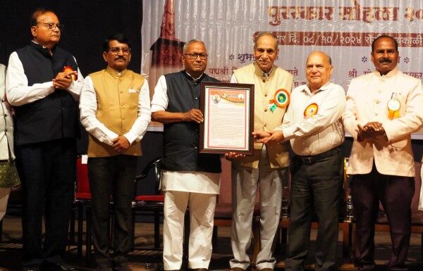 मराठवाड्याला ऊर्जितावस्था प्राप्त करण्याचे आव्हान स्वीकारा : ज्येष्ठ विचारवंत, संशोधक डॉ. गो. बं. देगलूरकर यांचे आवाहन मराठवाड्याला ऊर्जितावस्था प्राप्त करण्याचे आव्हान स्वीकारा
