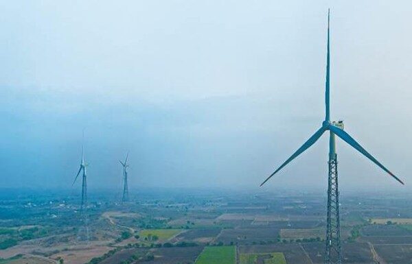 सुझलॉन आणि जिंदाल रिन्यूएबल्सतर्फे स्टील उत्पादनाच्या डिकार्बनायझेशनसाठी ४०० मेगावॉट अंतर्गत पवन उर्जा व्यवहार सुझलॉन आणि जिंदाल रिन्यूएबल्सतर्फे स्टील उत्पादनाच्या डिकार्बनायझेशनसाठी ४०० मेगावॉट अंतर्गत पवन उर्जा व्यवहार