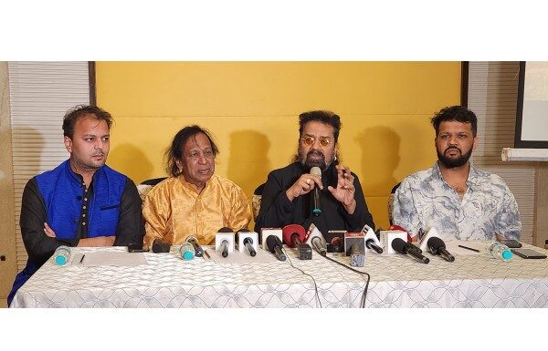 पद्मश्री हरिहरन यांच्या संकल्पनेतून साकारणार ‘सोल इंडिया’ पद्मश्री हरिहरन यांच्या संकल्पनेतून साकारणार ‘सोल इंडिया’