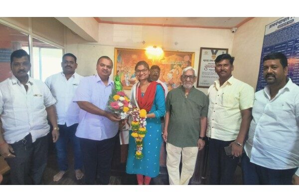 शिवापूर ग्रामपंचायतीच्या उपसरपंचपदी अँड.मोनिका प्रितेश चांडगे यांची बिनविरोध निवड Vice Sarpanch of Shivapur Gram Panchayat