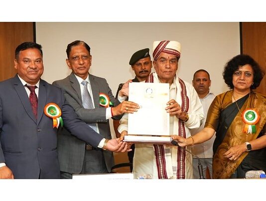 भारतीय संस्कृतीचा पाया कुटुंब व्यवस्था