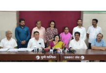 तुमचे गेल्यावेळी तिकीट कापले, तसे पुढेही बघून घेऊ : खासदार मेधा कुलकर्णी यांना भाजप नेत्याकडून धमकी?