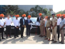 Distribution of 5 four-wheelers by Gestamp Automotives and Hope Foundation for the safety and health of women and children