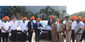Distribution of 5 four-wheelers by Gestamp Automotives and Hope Foundation for the safety and health of women and children