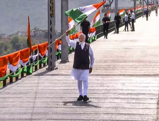 चिनाब पूल : भारताच्या सामर्थ्याचं आणि अदम्य इच्छाशक्तीचं एक जिवंत प्रतीक