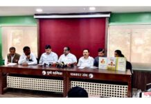 बेताल वक्तव्य करून सामाजिक सलोखा बिघडवणाऱ्या लक्ष्मण हाके यांच्यावर कारवाई करा