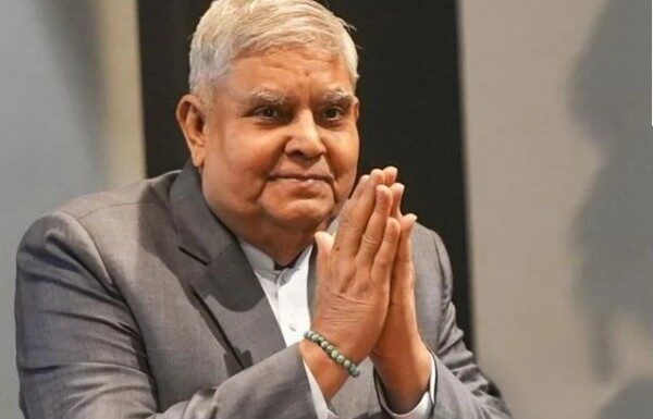 उपराष्ट्रपती जगदीप धनकड यांचा तडकाफडकी राजीनामा: तब्येतीचे कारण की भाजपमधील 'सुप्त संघर्ष'?