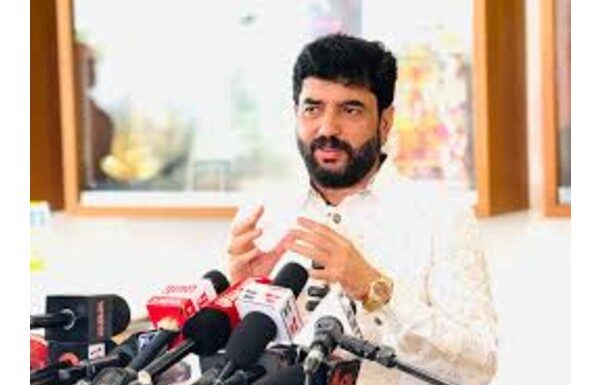 Jain boarding land sale controversy: MP Muralidhar Mohol's explanation