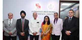 सिम्‍बायोसिस येथे अत्‍याधुनिक एक्‍स्‍पीरिअन्‍स सेंटरचे उद्घाटन