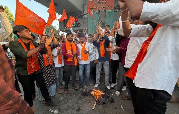 पुणे: शासकीय वसतिगृहात नक्षलवादी हिडमाचे समर्थन; अभाविपची देशद्रोहाच्या गुन्ह्याची मागणी Pune Hostel Naxalite Support Controversy