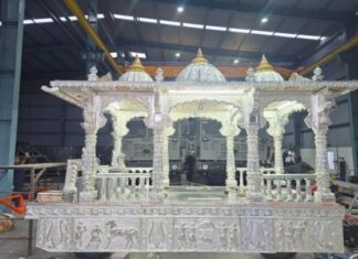 संत ज्ञानेश्वर माउली पालखी सोहळा हायटेक रथ (Sant Dnyaneshwar Mauli Palkhi Sohala Hi-Tech