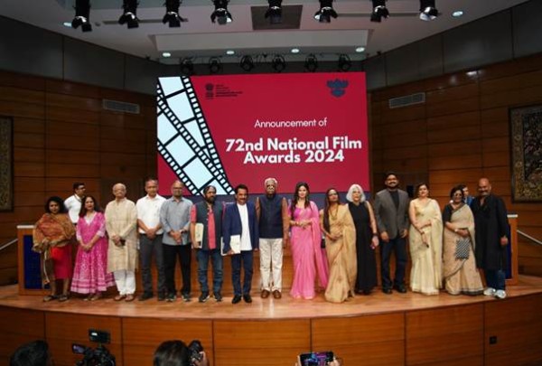 ७२ वे राष्ट्रीय चित्रपट पुरस्कार २०२४ विजेते (72nd National Film Awards 2024 Winners) ७२ वे राष्ट्रीय चित्रपट पुरस्कार २०२४ विजेते (72nd National Film Awards 2024 Winners)